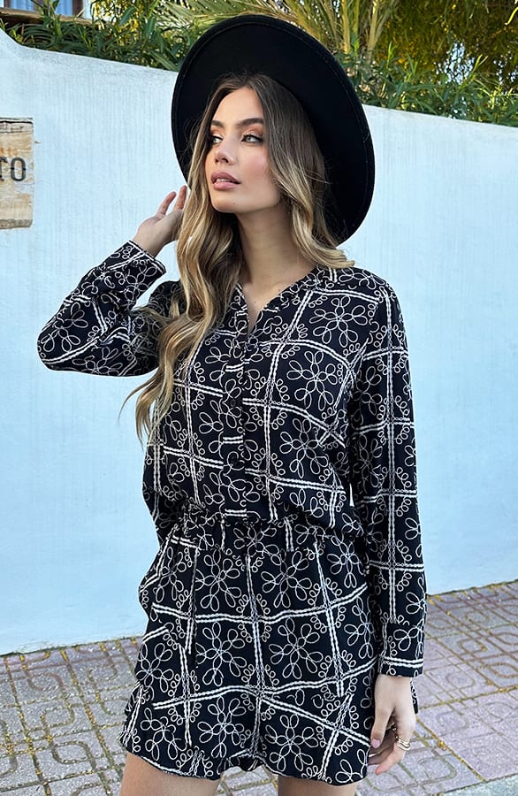 Blouse Met Details Djedi Flower Black – shoparchief — foto 4