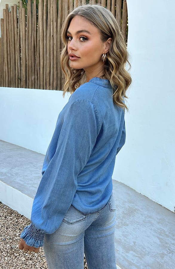 Blouse met Pofmouwen Mylena Light Denim – kleding — foto 3