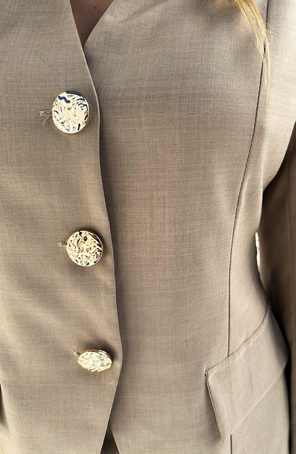 Button Muse Gilet Beige – shoparchief — foto 7