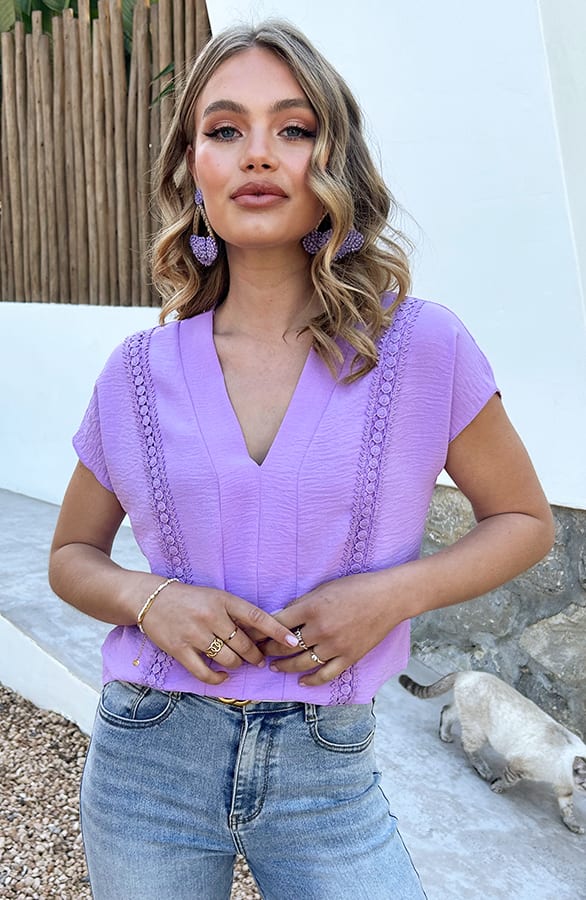 Detailed V-Hals Top Rosie Lila – shirts & tops — foto 6