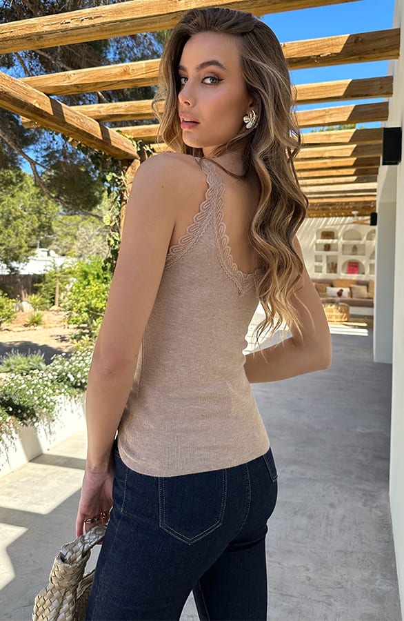 Kanten Top Zoë Taupe – shoparchief