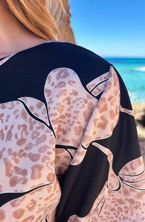 Offshoulder Flower Strik Jurk Zwart – alle jurkjes — foto 5