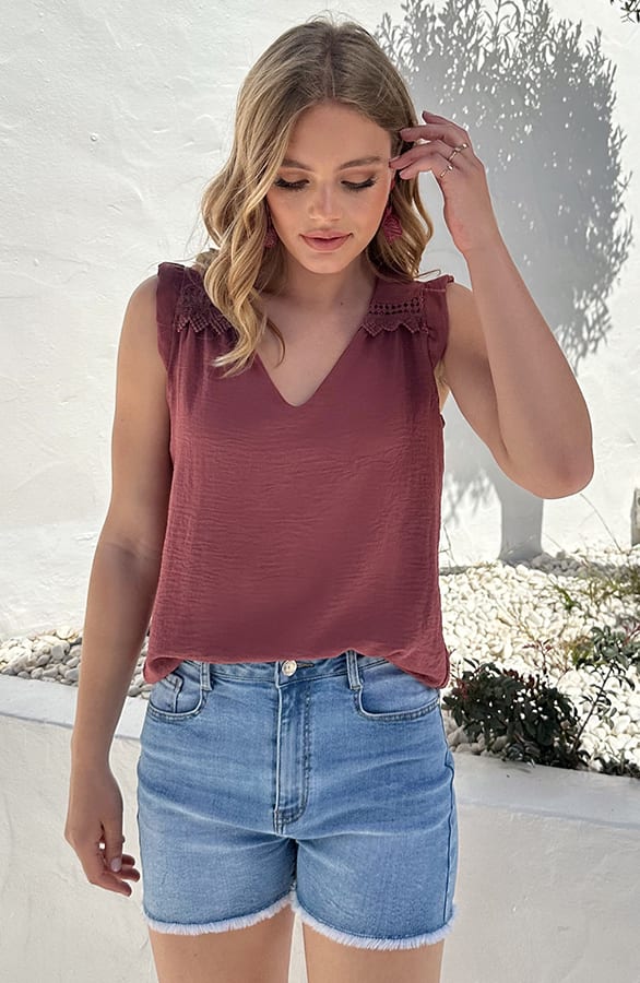 V-hals Top Schouder Detail Mary Dust Roze – shoparchief — foto 2