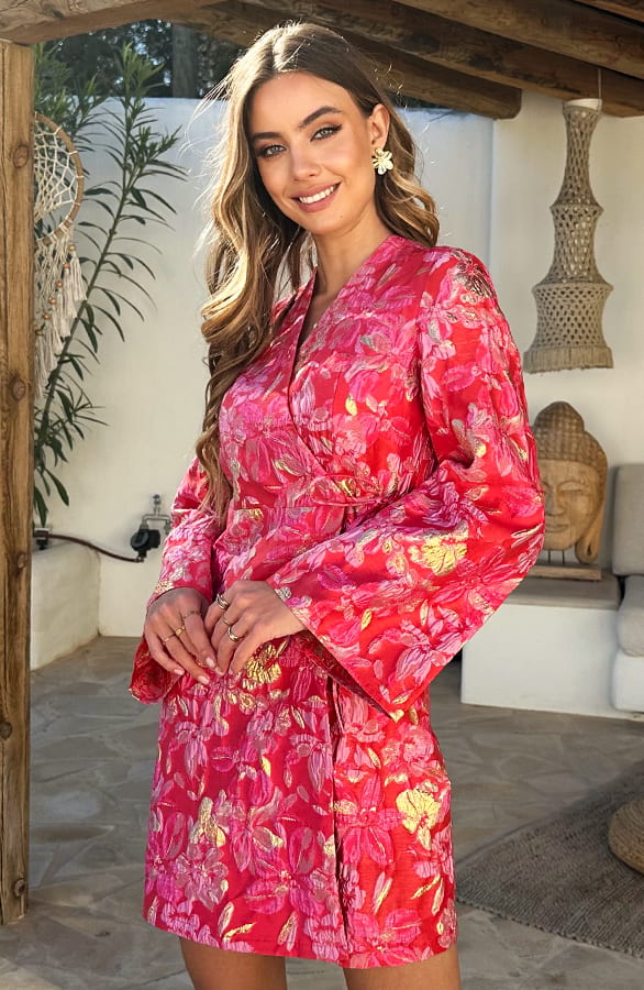 Wijde Mouw Jacquard Jurk Merel Rood – alle jurkjes — foto 2