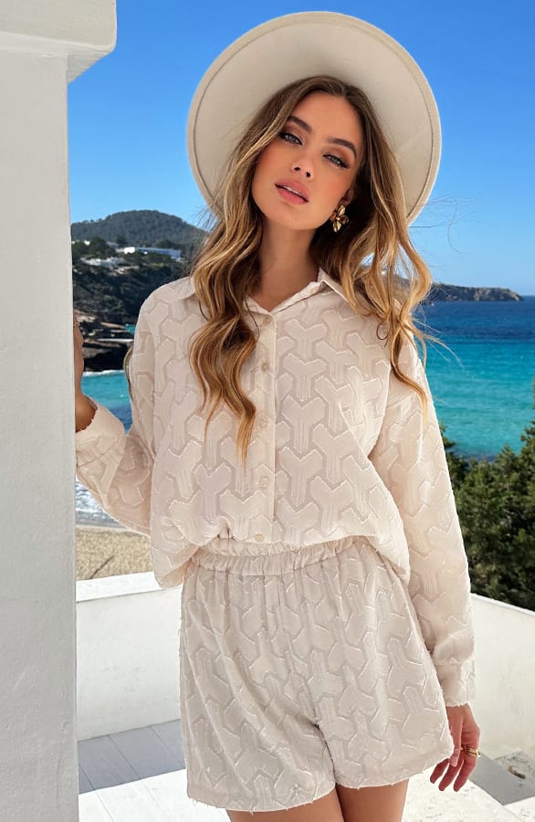 Bohemian Chevron Long Sleeve Blouse Beige – shoparchief — foto 2