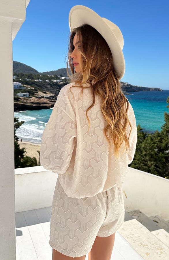 Bohemian Chevron Long Sleeve Blouse Beige – shoparchief — foto 3