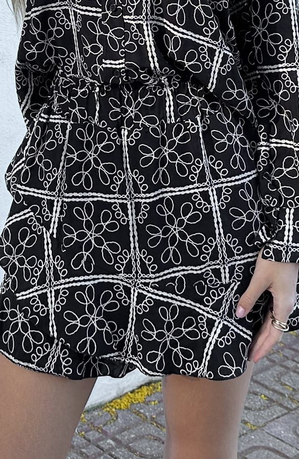 Skort Met Details Djedi Flower Black – shoparchief