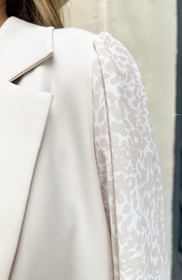 Blazer Panterprint Mouwen Olivia Beige – blazers — foto 4