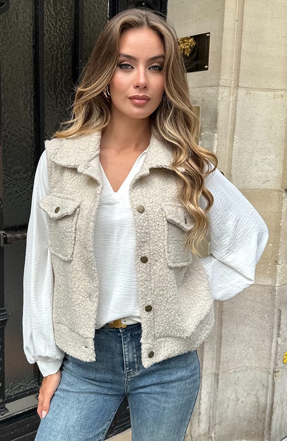 Knopen Boucle Gilet Marieke Beige – vesten — foto 4