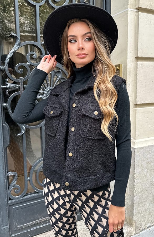 Knopen Boucle Gilet Marieke Zwart