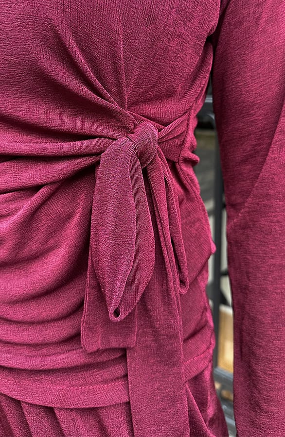 Padded Shoulder Top Burgundy – shirts & tops — foto 5