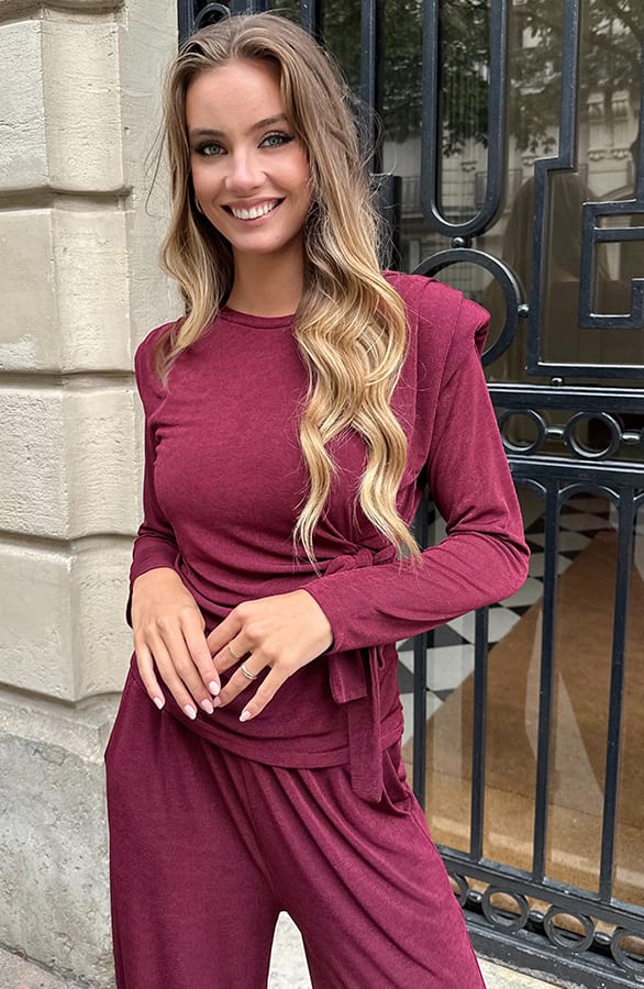 Padded Shoulder Top Burgundy – shirts & tops — foto 2