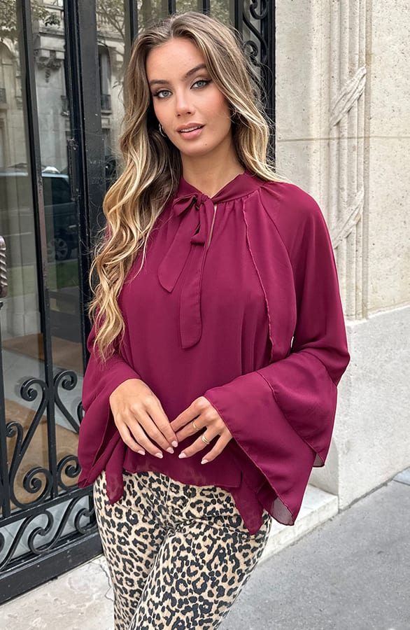 Ruffle Elegance Blouse Burgundy