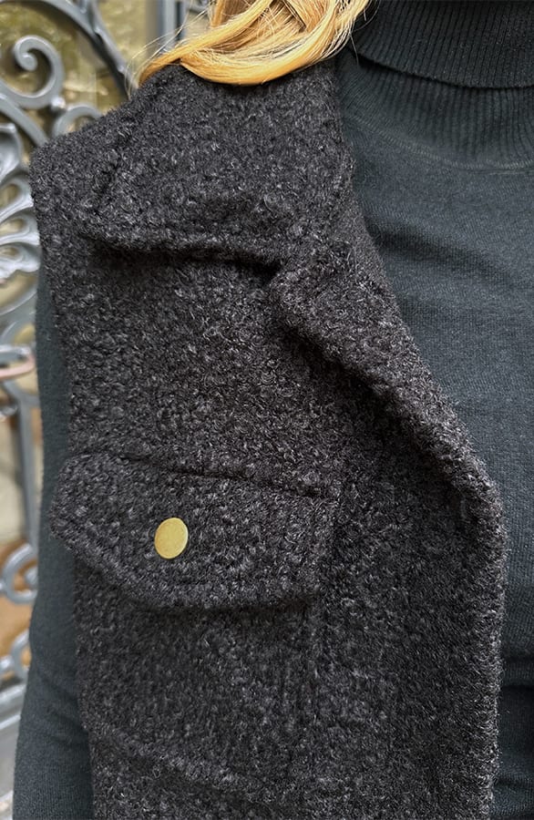 Knopen Boucle Gilet Marieke Zwart – vesten — foto 4