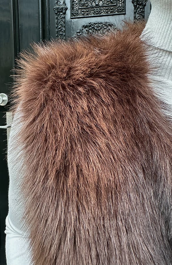 Chique Faux Fur Gilet Choco – shoparchief — foto 5