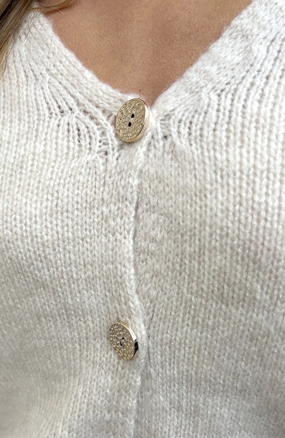 Comfy Button Cardigan Beige – shoparchief — foto 5