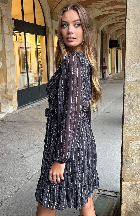Elegant Dress Ellie Pattern Zwart – alle jurkjes — foto 4