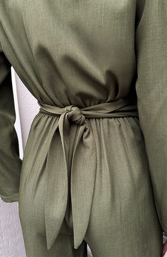 Iconic Structured Jumpsuit Army – alle jurkjes — foto 5