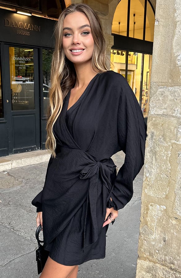 Knotted V-Neck Dress Zwart – alle jurkjes — foto 8