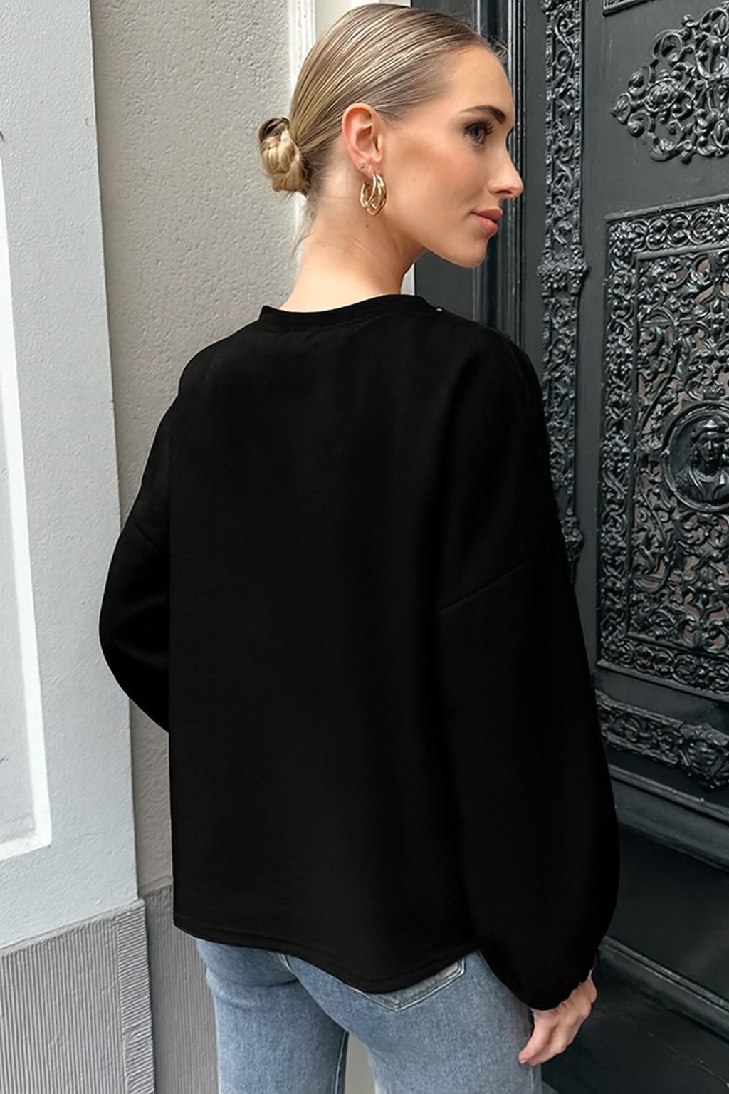 Sparkle Detail Loose Fit Sweater Zwart – truien — foto 5