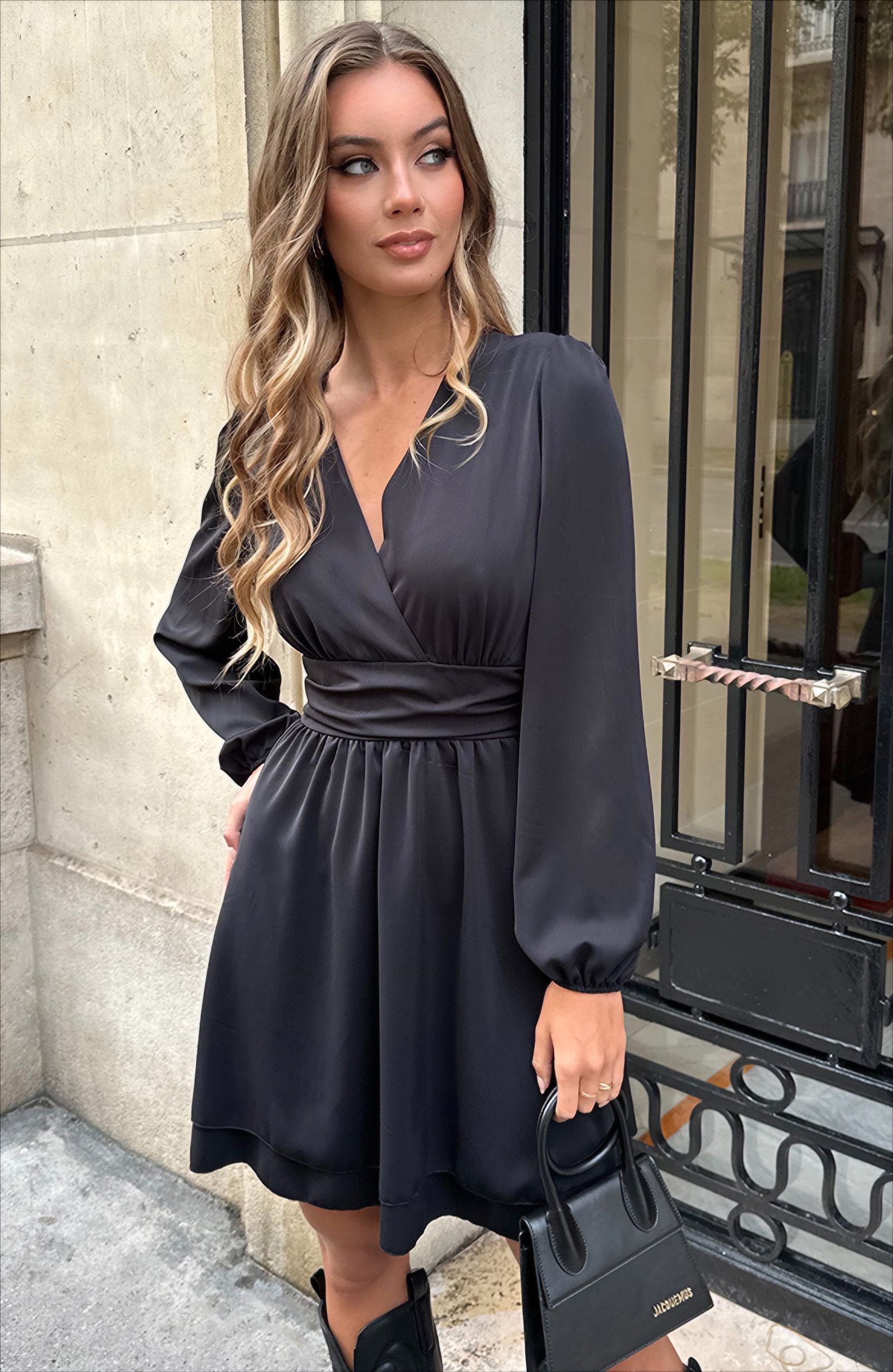 Strik Detail Jurk Ivy Zwart