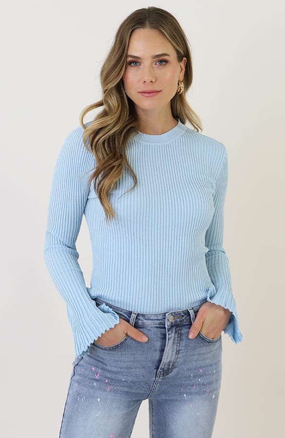 Bell Sleeve Top Light Blue – shirts & tops — foto 6