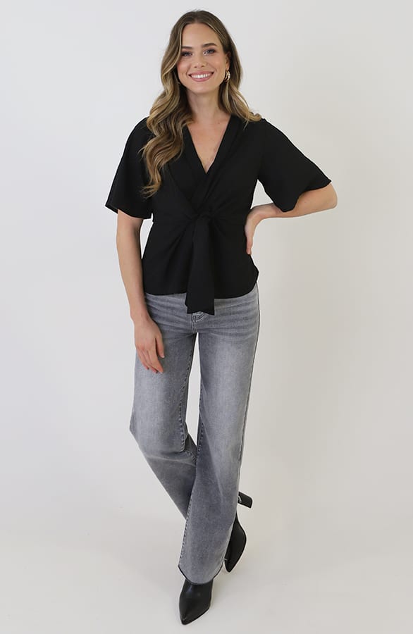 Knotted Butterfly Sleeve Top Zwart – shirts & tops — foto 11