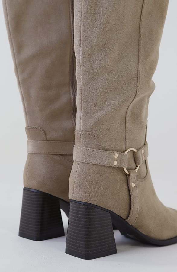 Livia Suede Hoge Laarzen Beige – schoenen — foto 3