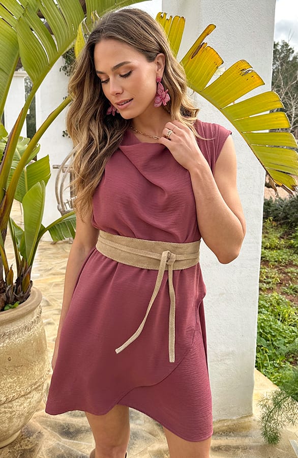 Draped Jurk met Schouderdetail Dust Roze – alle jurkjes — foto 4