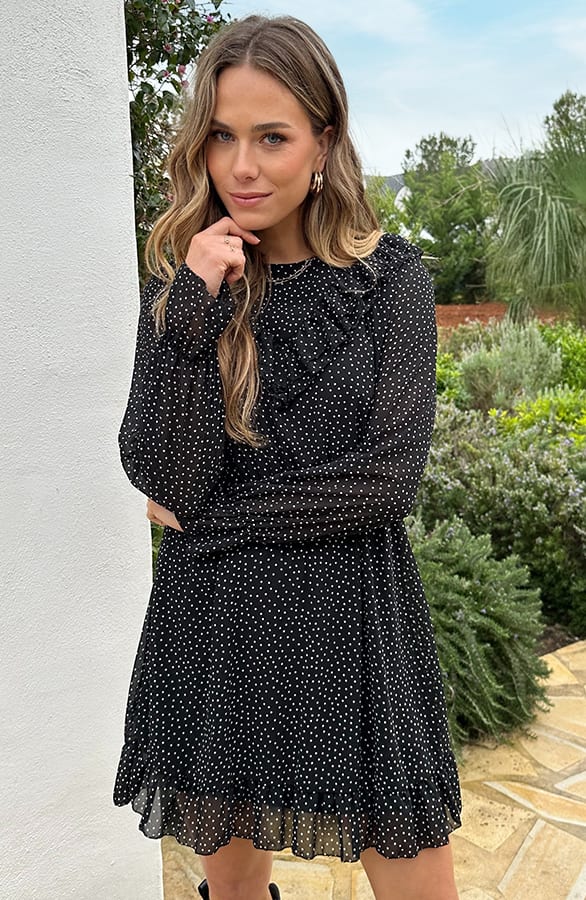 Polkadot Jurk Met Ruffles Zwart – alle jurkjes — foto 6