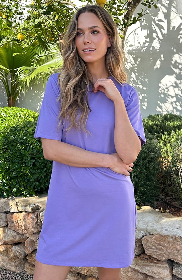 Slim Fit Tee Dress Lila – alle jurkjes — foto 5