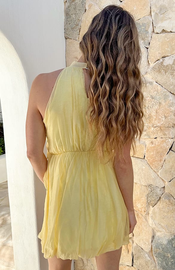 Soft Halter Dress Butter Yellow – alle jurkjes — foto 3