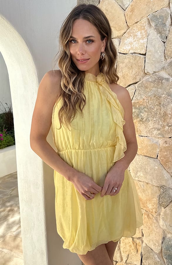Soft Halter Dress Butter Yellow – alle jurkjes — foto 2