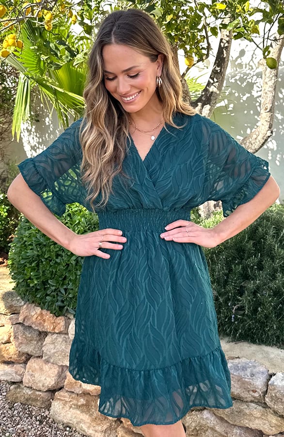 Premium Ruffle Dress Emerald – alle jurkjes — foto 5