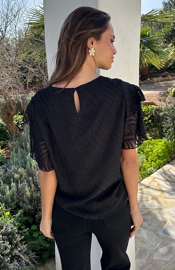 Soft Layers Ruffle Top Black – shirts & tops — foto 3