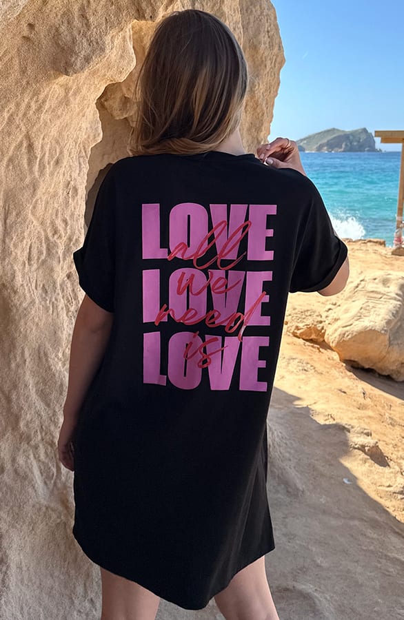 All We Need T-Shirt Dress Loosefit Maisie – alle jurkjes