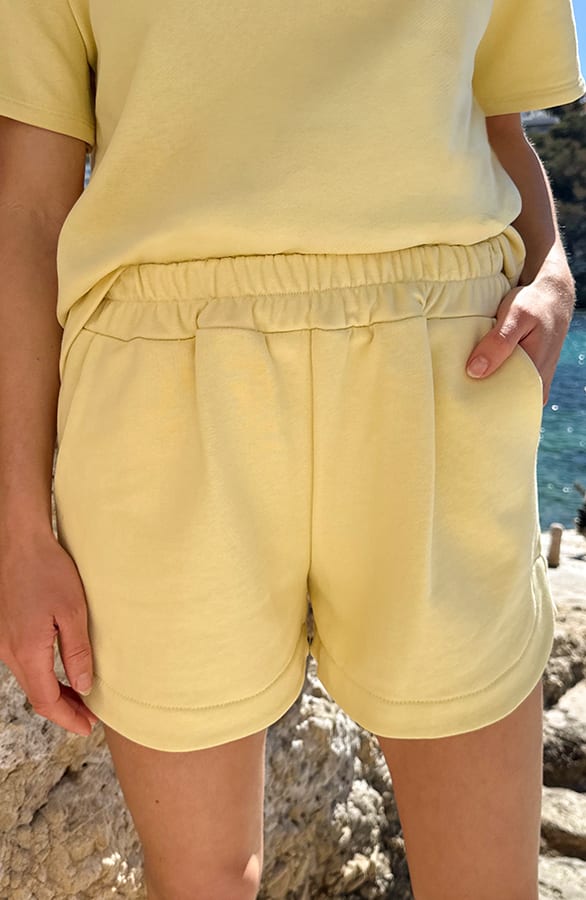 Jogging Short Butter Yellow