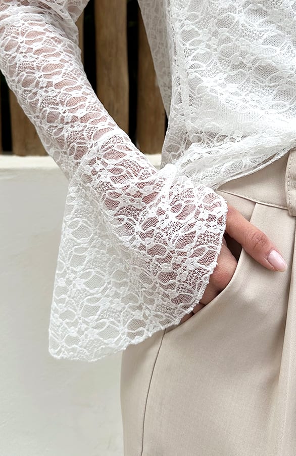 Lace Flared Longsleeve Top Ecru – shirts & tops — foto 4