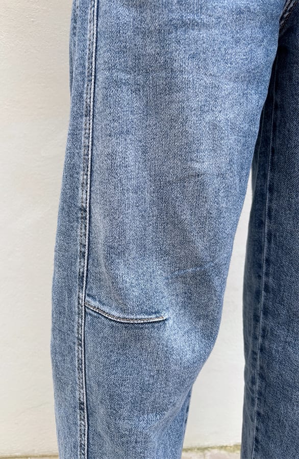 Mid Rise Barrel Jeans Acid Blue — foto 8