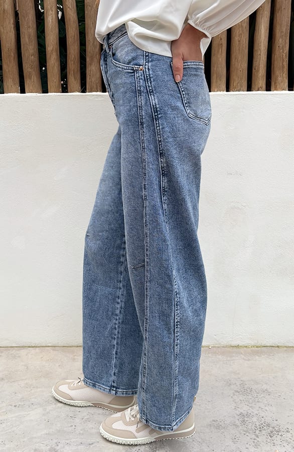 Mid Rise Barrel Jeans Acid Blue — foto 2