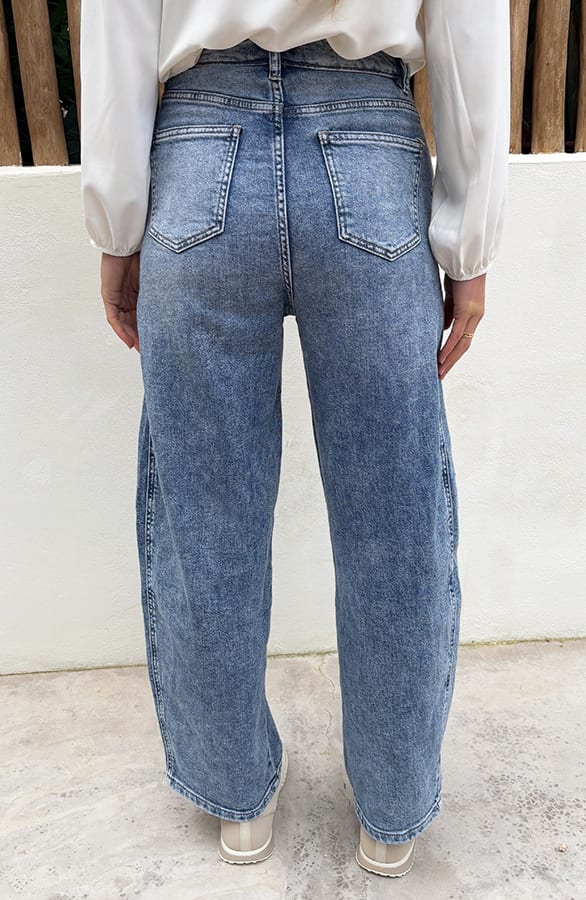 Mid Rise Barrel Jeans Acid Blue — foto 3
