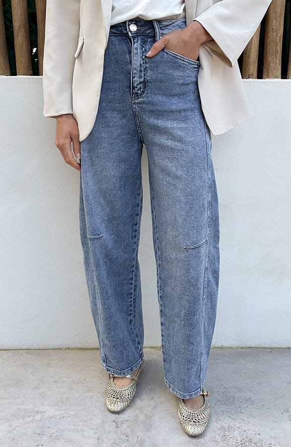 Mid Rise Barrel Jeans Acid Blue