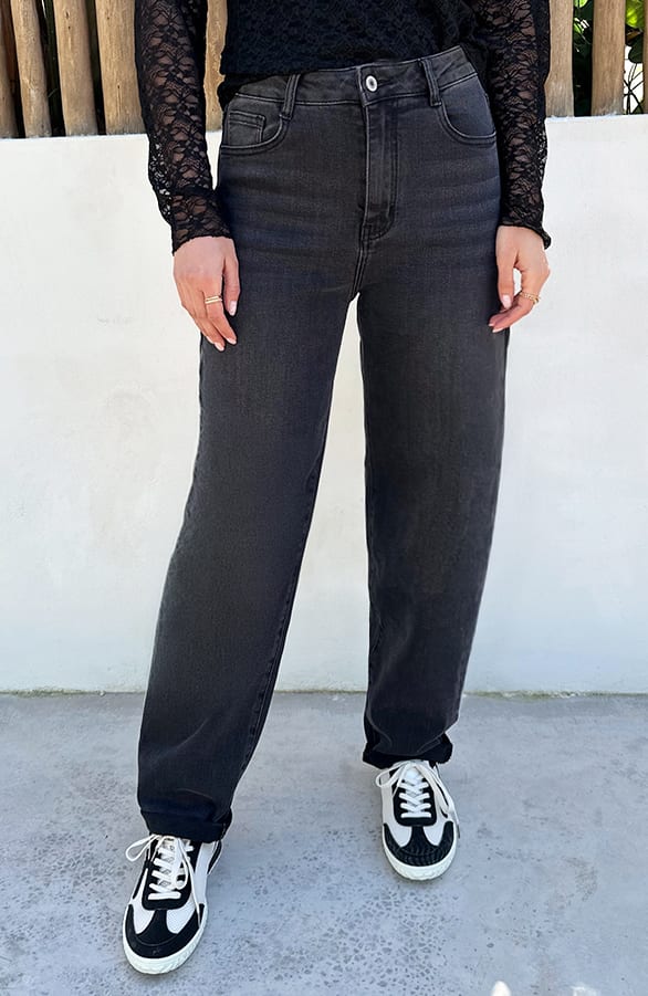 Mid Rise Barrel Jeans Washed Black — foto 2
