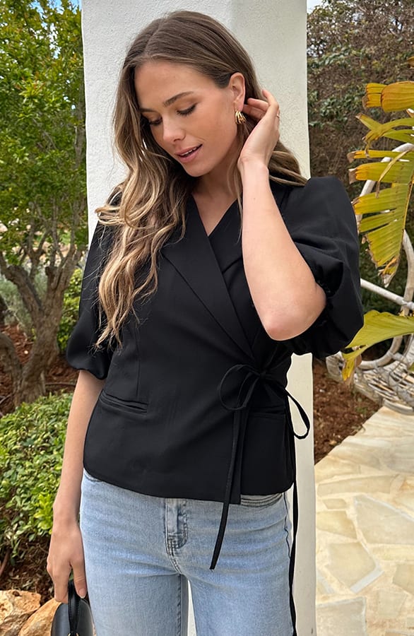 Pofmouwen Wrap Blazer Short Sleeve Zaya Zwart – blazers — foto 6