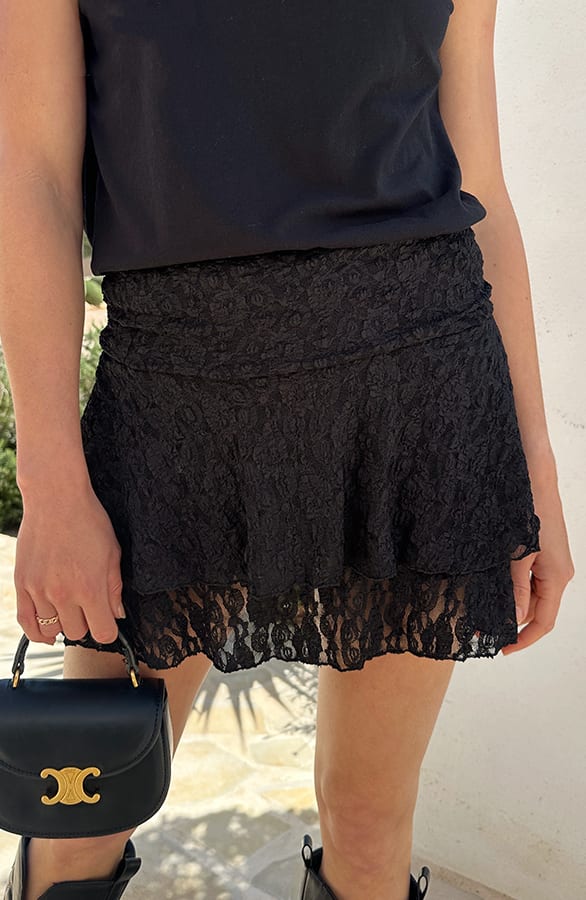 Smocked Ruffle Skort Zwart