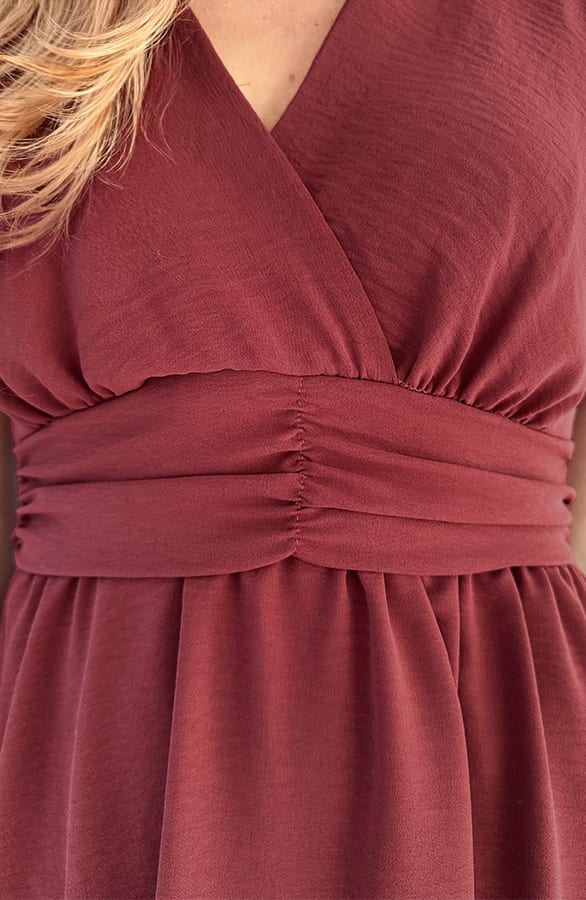 Jurk Met Smocked Taille Short Sleeve Dust Roze – alle jurkjes — foto 5