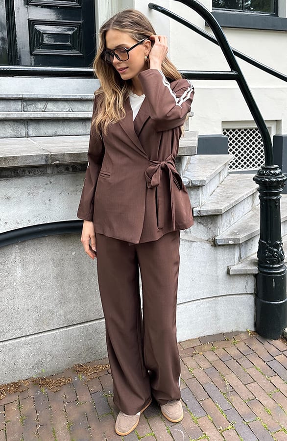 Getailleerde Strik Blazer Met Bies Choco – blazers — foto 7