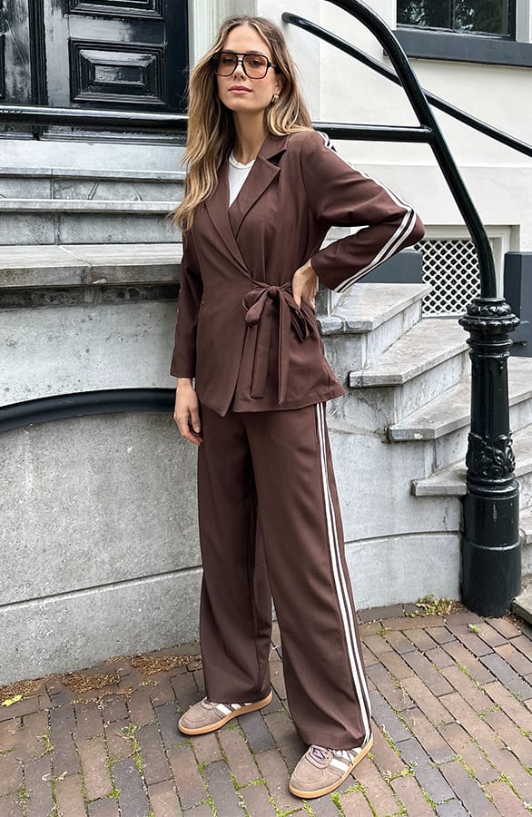 Getailleerde Strik Blazer Met Bies Choco – blazers — foto 8