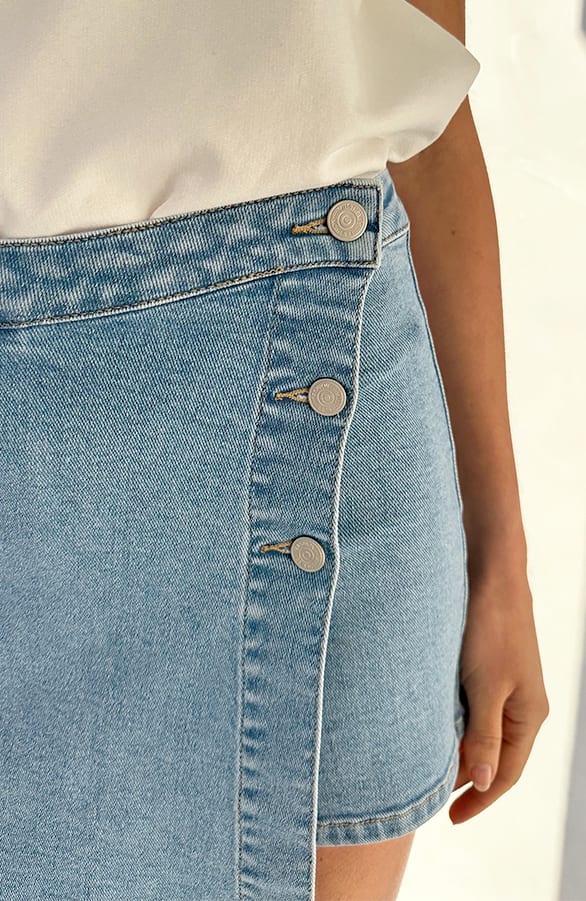 Overslag Knopen Skort Denim – shorts — foto 5