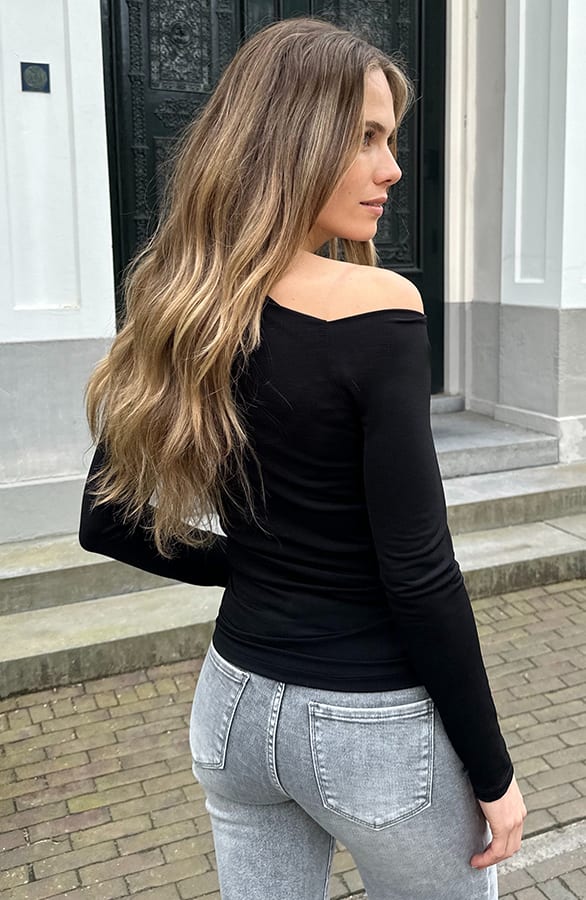 Draped Offshoulder Top Zwart – shirts & tops — foto 3